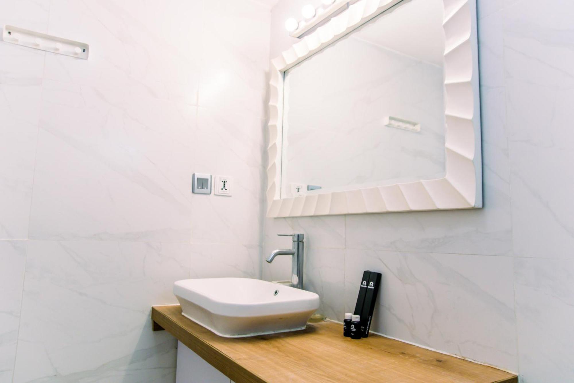 Spacious And 2br At Mediterania Palace By Travelio