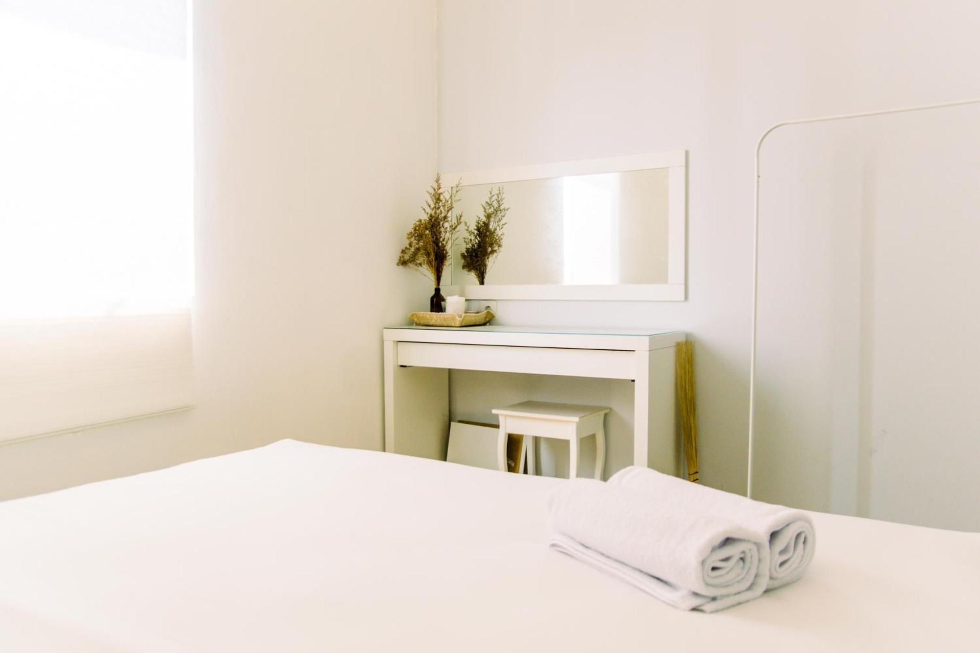 Spacious And 2br At Mediterania Palace By Travelio * Jakarta