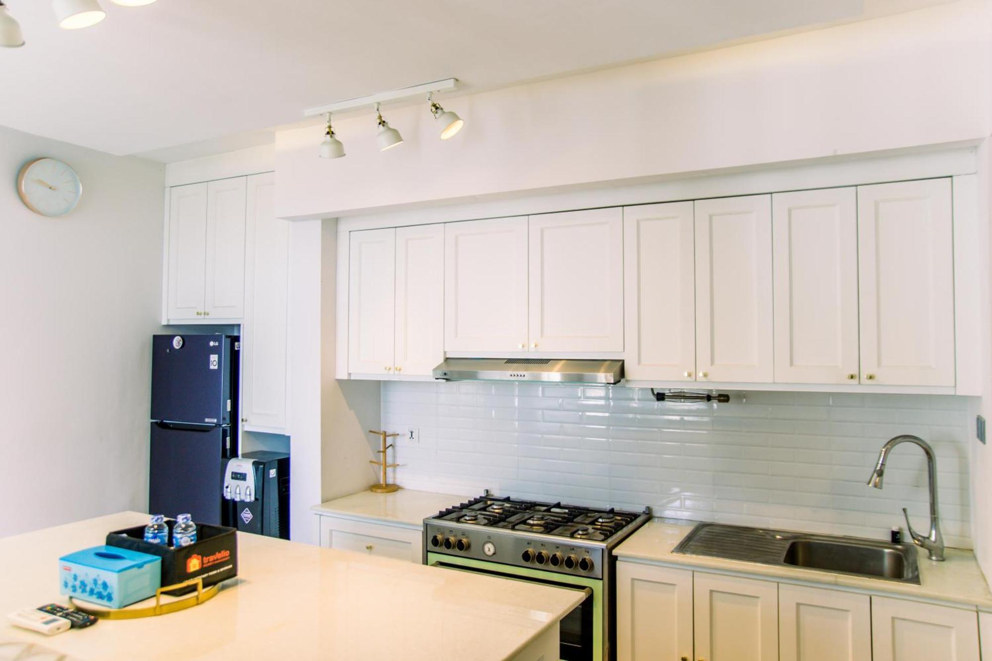 Spacious And 2br At Mediterania Palace By Travelio