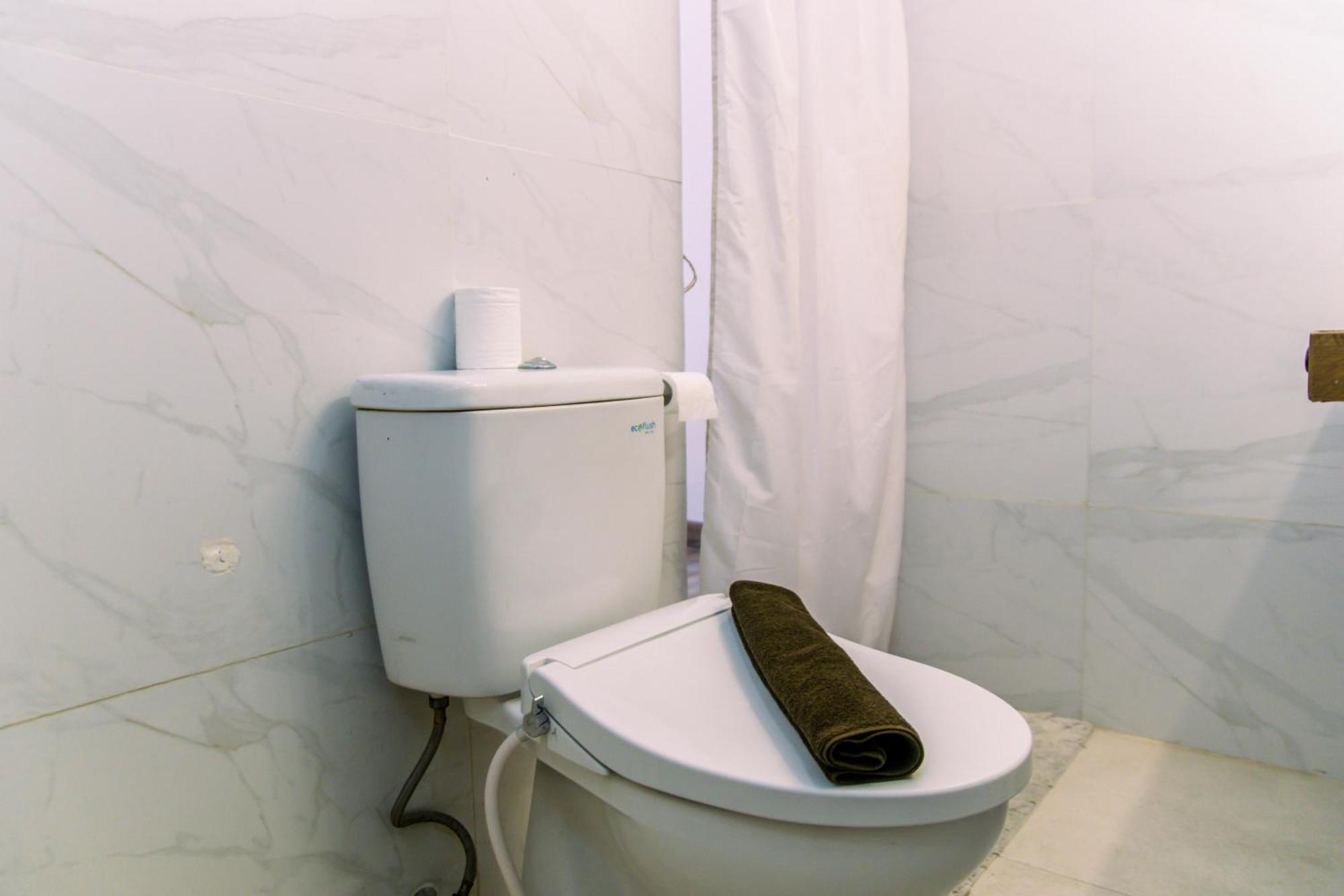 Spacious And 2br At Mediterania Palace By Travelio Appartement *
